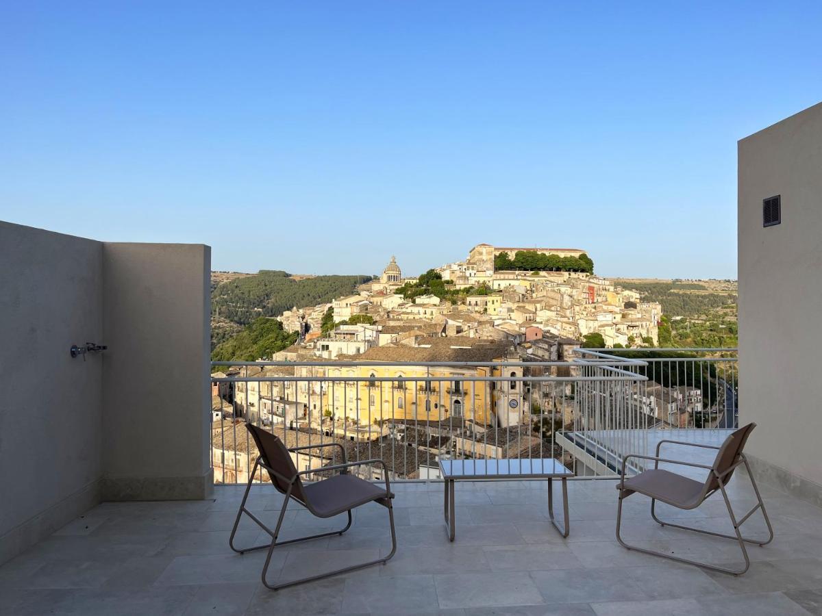 La Casa Di Irene - Suites Con Vista Ragusa Exterior foto