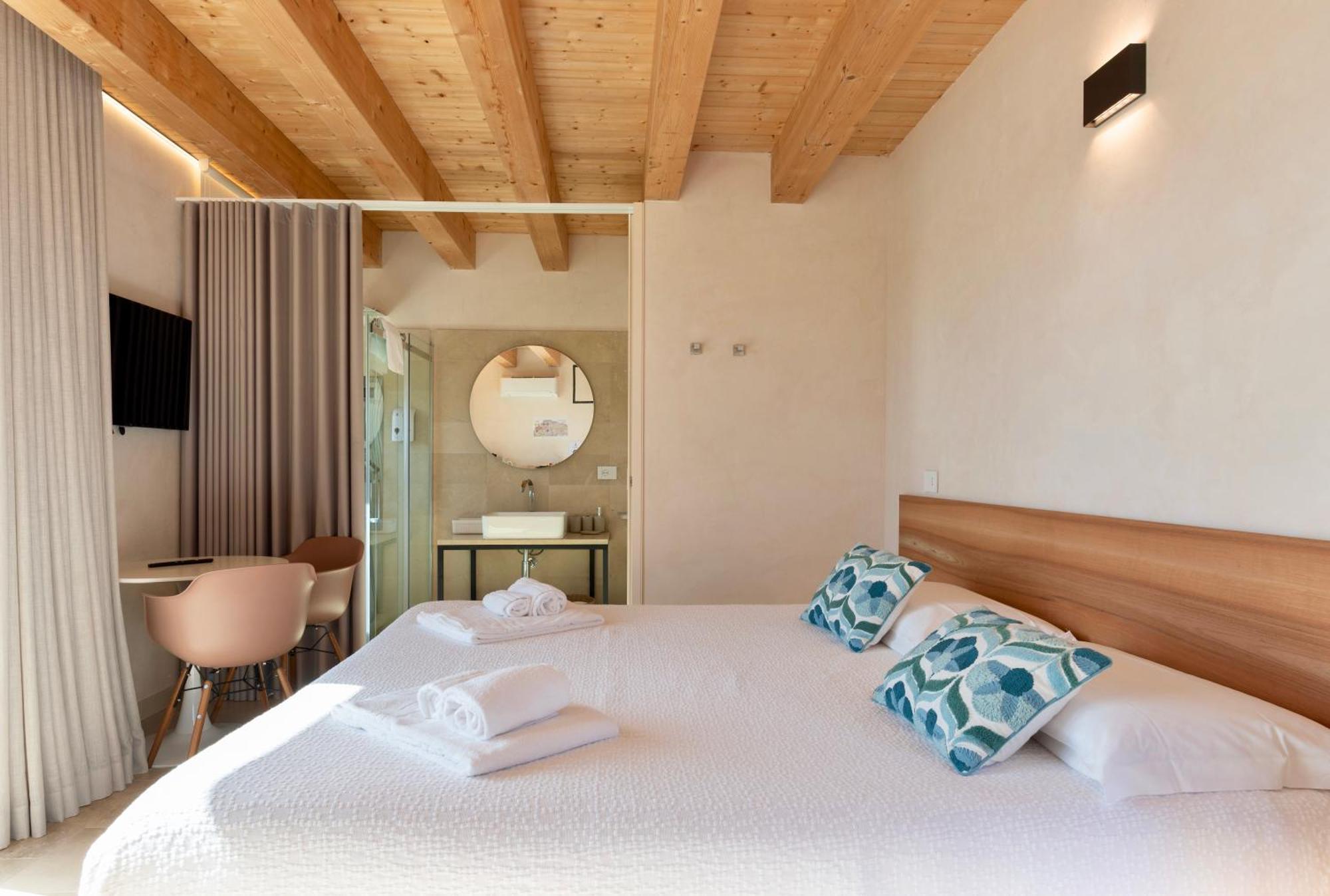 La Casa Di Irene - Suites Con Vista Ragusa Exterior foto